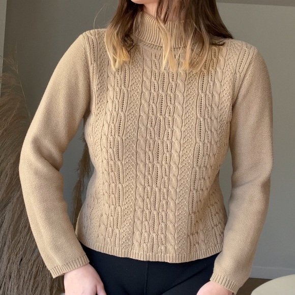 Tan knitted women’s turtleneck Sweater Liz Claiborne - Picture 5 of 6